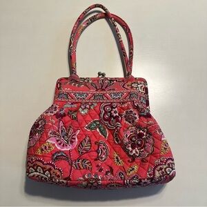 Vera Bradley Call Me Coral Alice Kisslock Metal Clasp Bag Purse Paisley Fabric